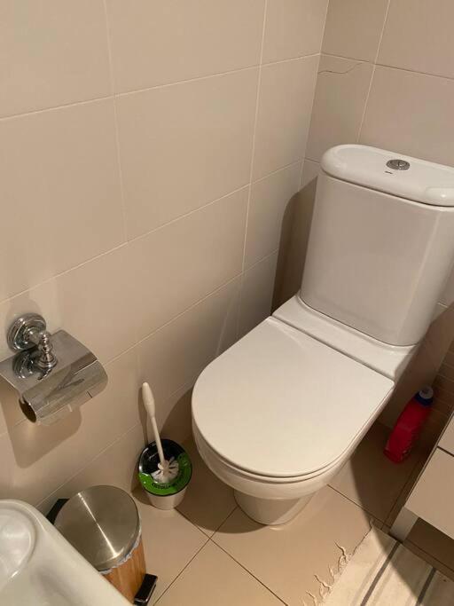 Atico Con Terraza, Piscina Y Gimnasio
