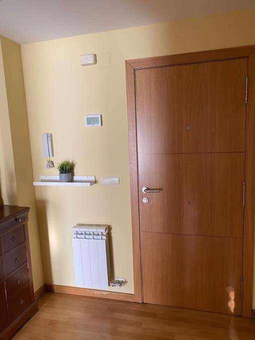 Atico Con Terraza, Piscina Y Gimnasio Apartment